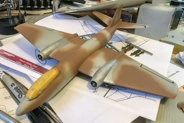 B-57B Canberra w/ Dark Tan