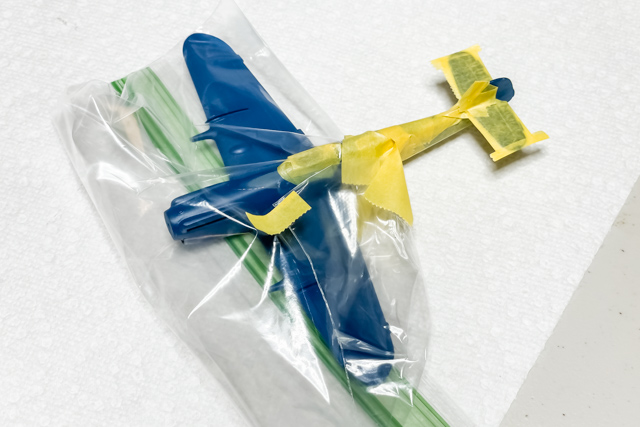 Buch&oacute;n in 1/72